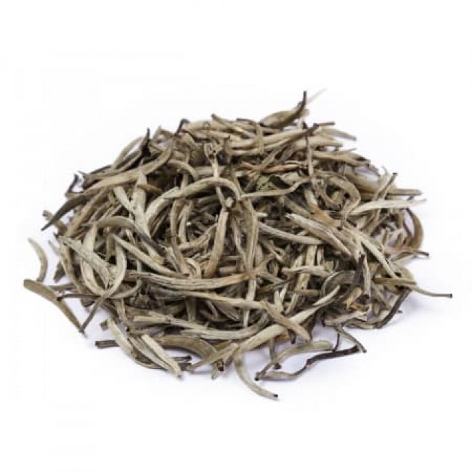 Белый чай «Инь Чжень» (Серебряные иглы)